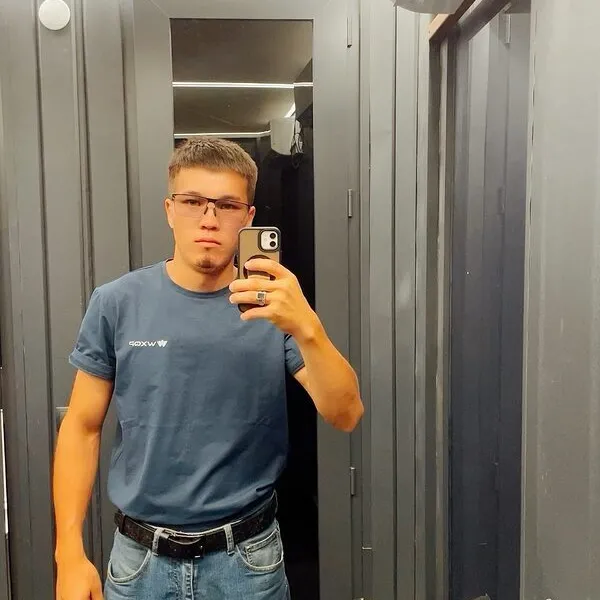 Адлет